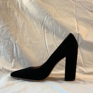 Pour La Victoire Celina Suede Pumps - Size 7
